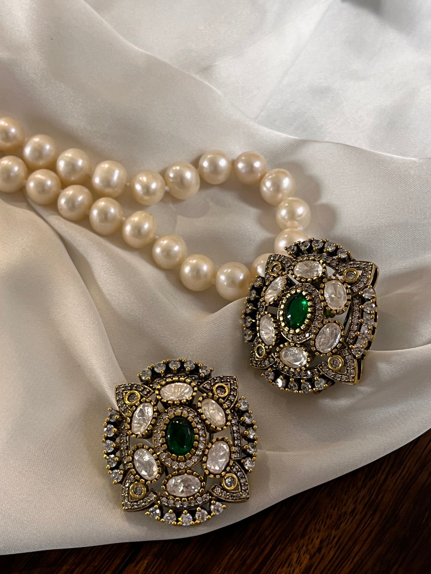 FMC421 - Uncut Kundan Studs