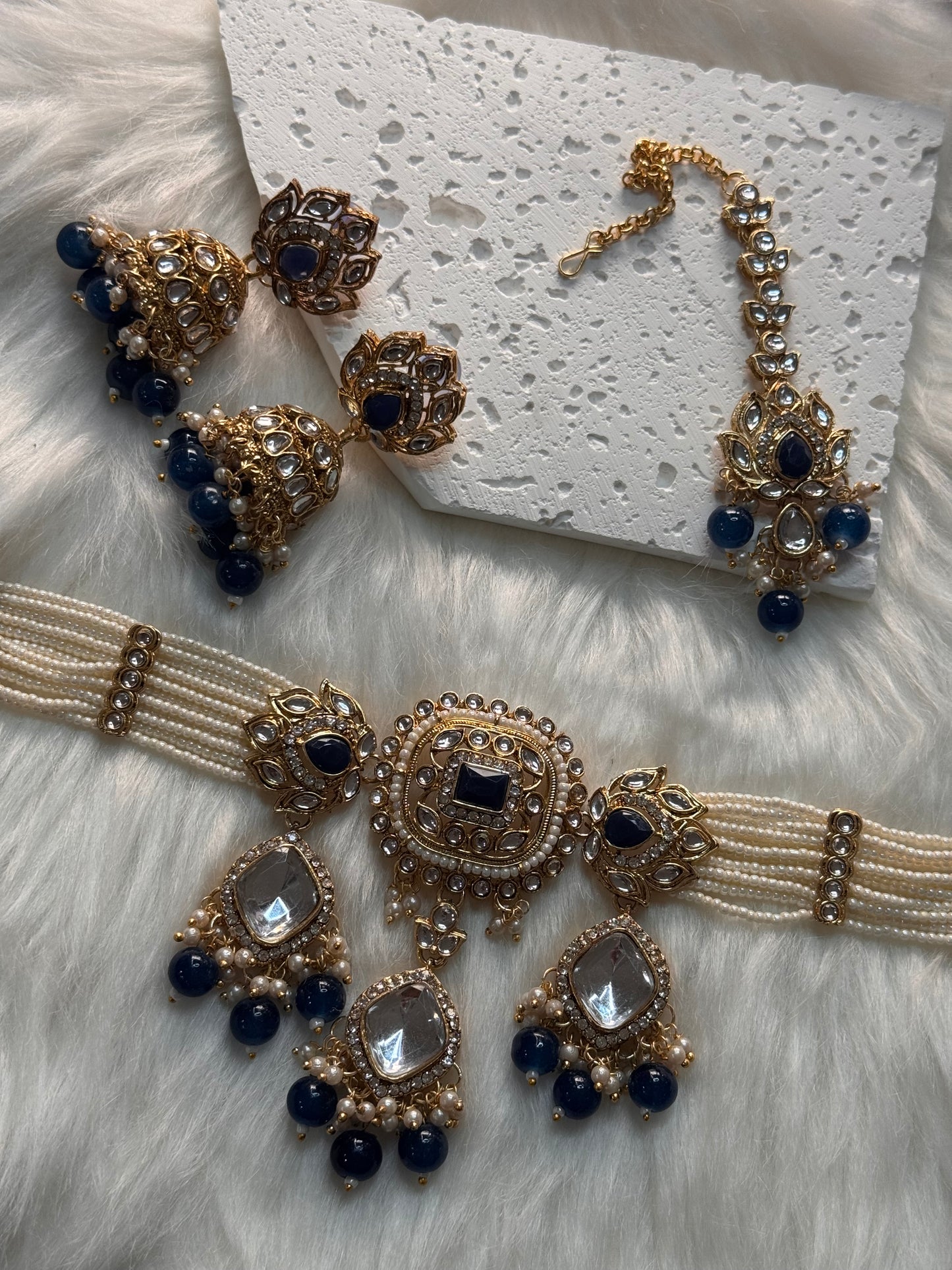 FMC525 - Kundan Chokar Necklace