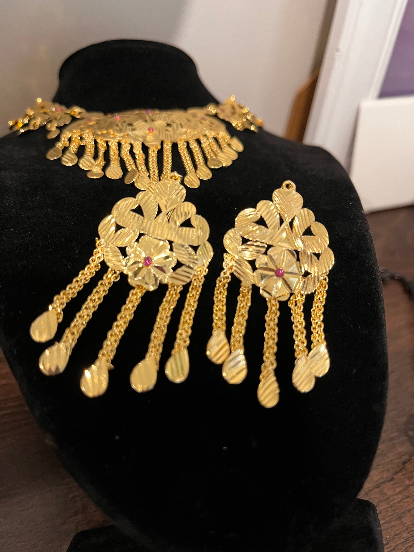 FMC167 - Gold plated Necklace Set