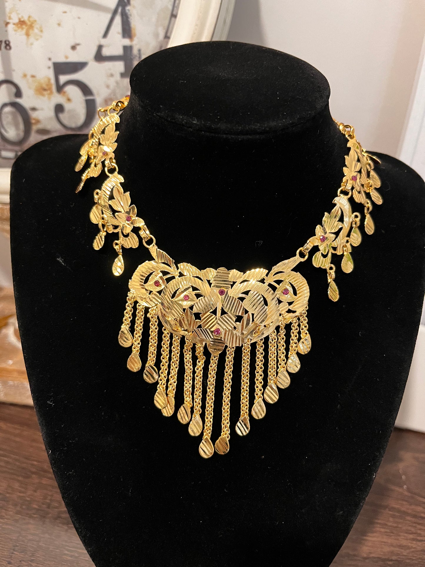 FMC167 - Gold plated Necklace Set