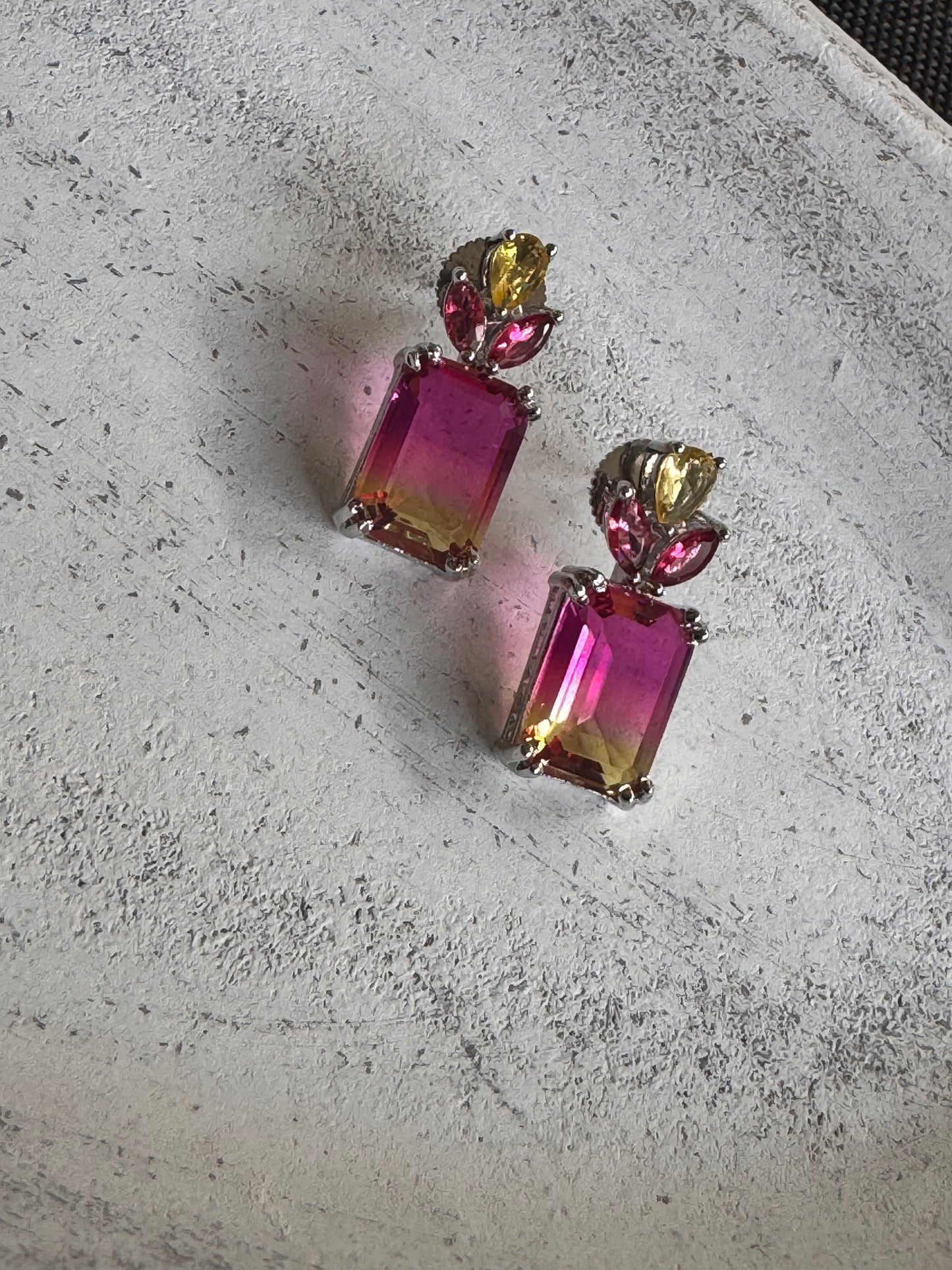 FMC325 - Doublet Earrings