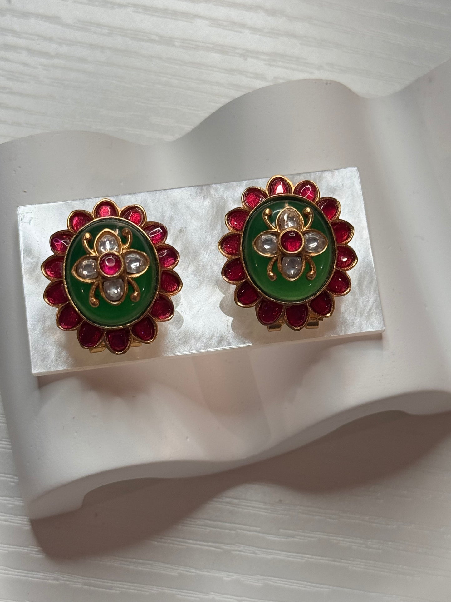 FMC1095 - Sabyasachi Kundan Studs