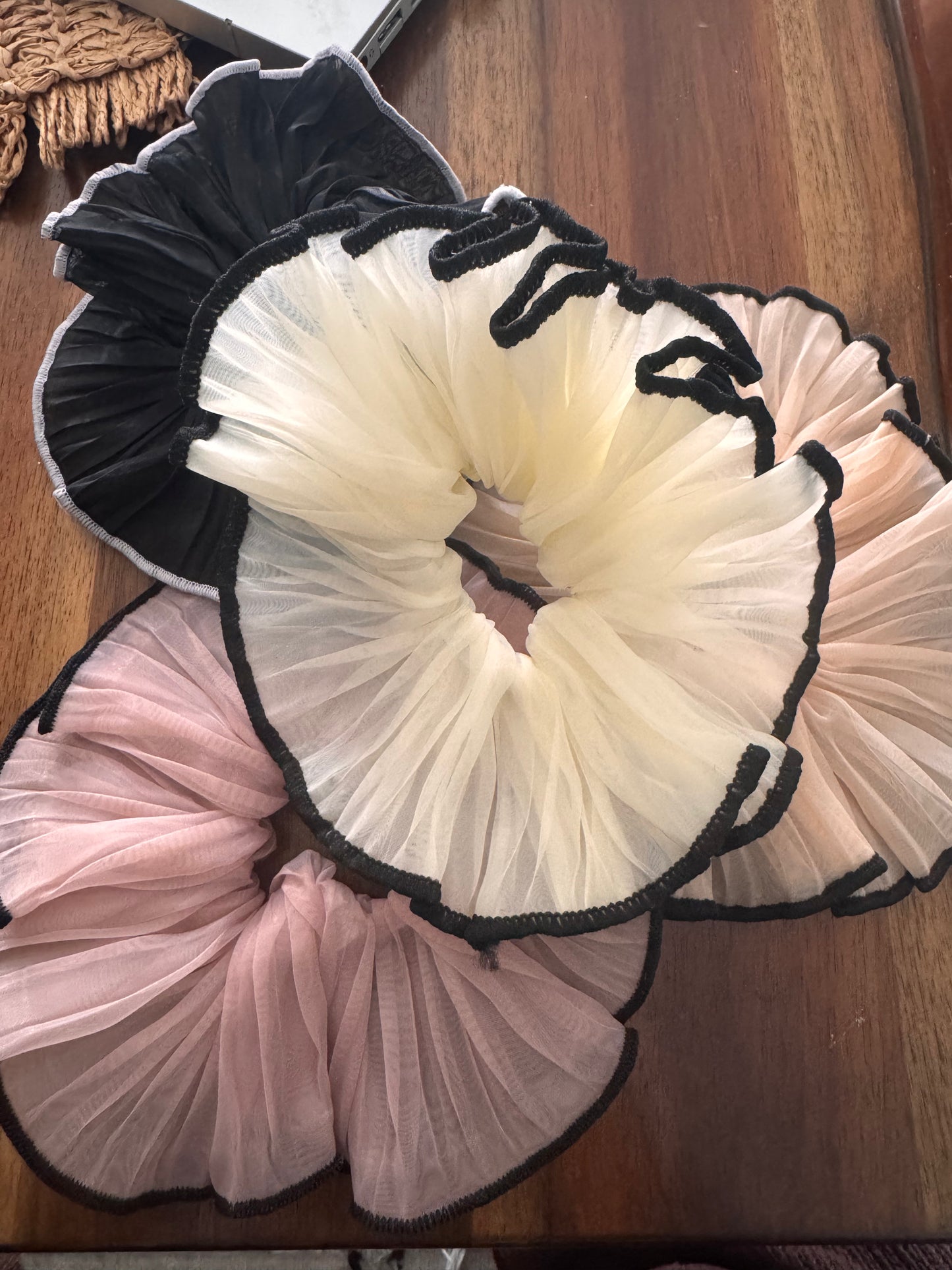 Scrunchie 😇 Goodie