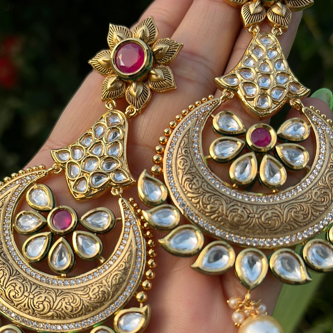 KAM - Uncut Kundan Earrings