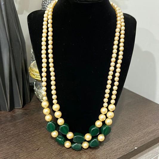 FMC134 - Pearl Necklace