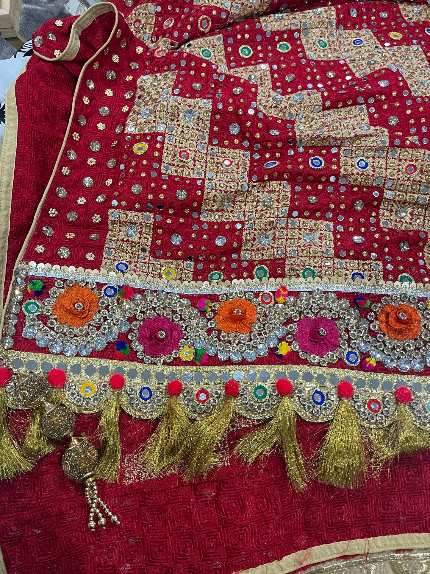 SB0981 - Bridal Phulkari