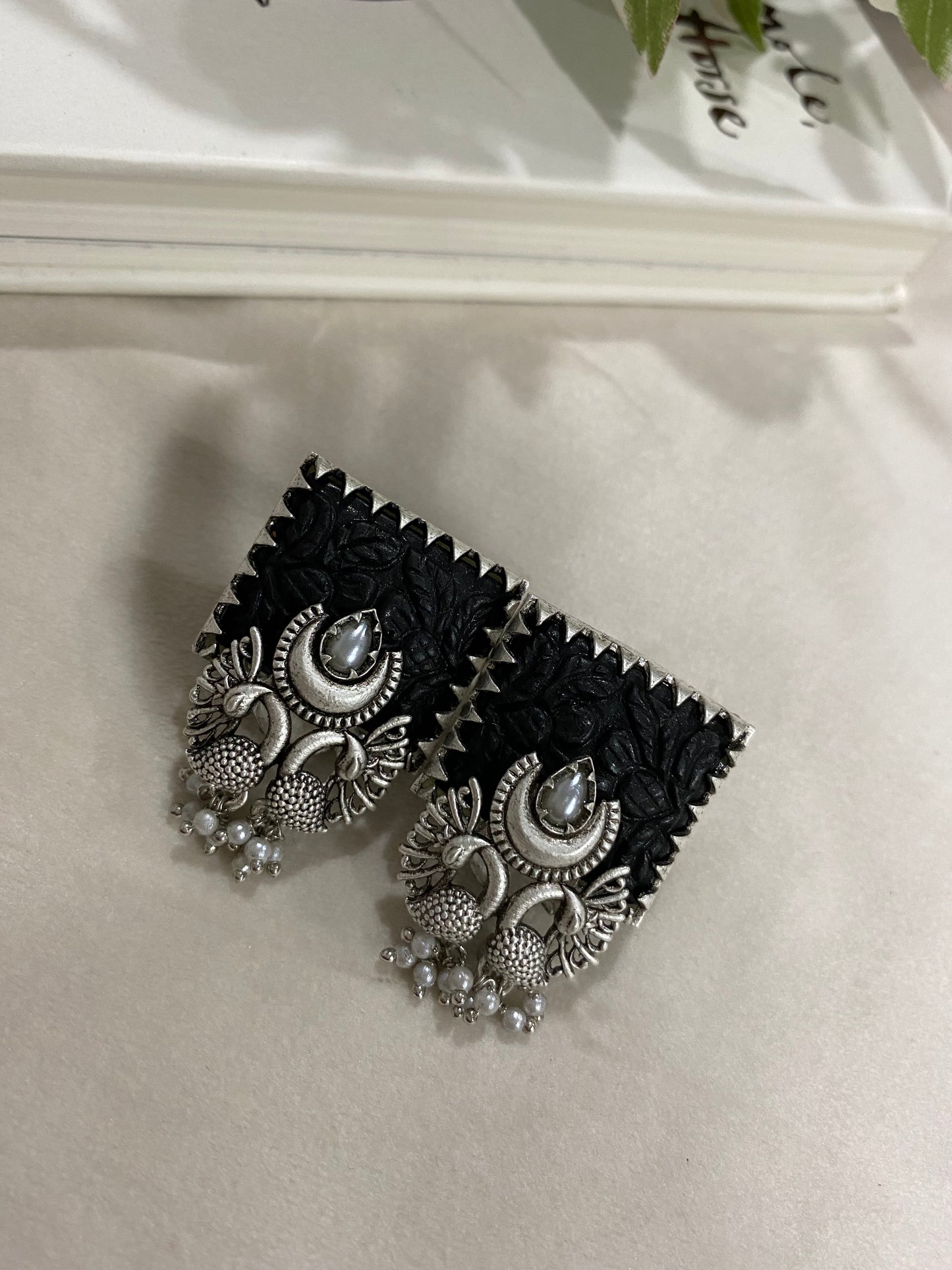 Samina - Silver Earrings