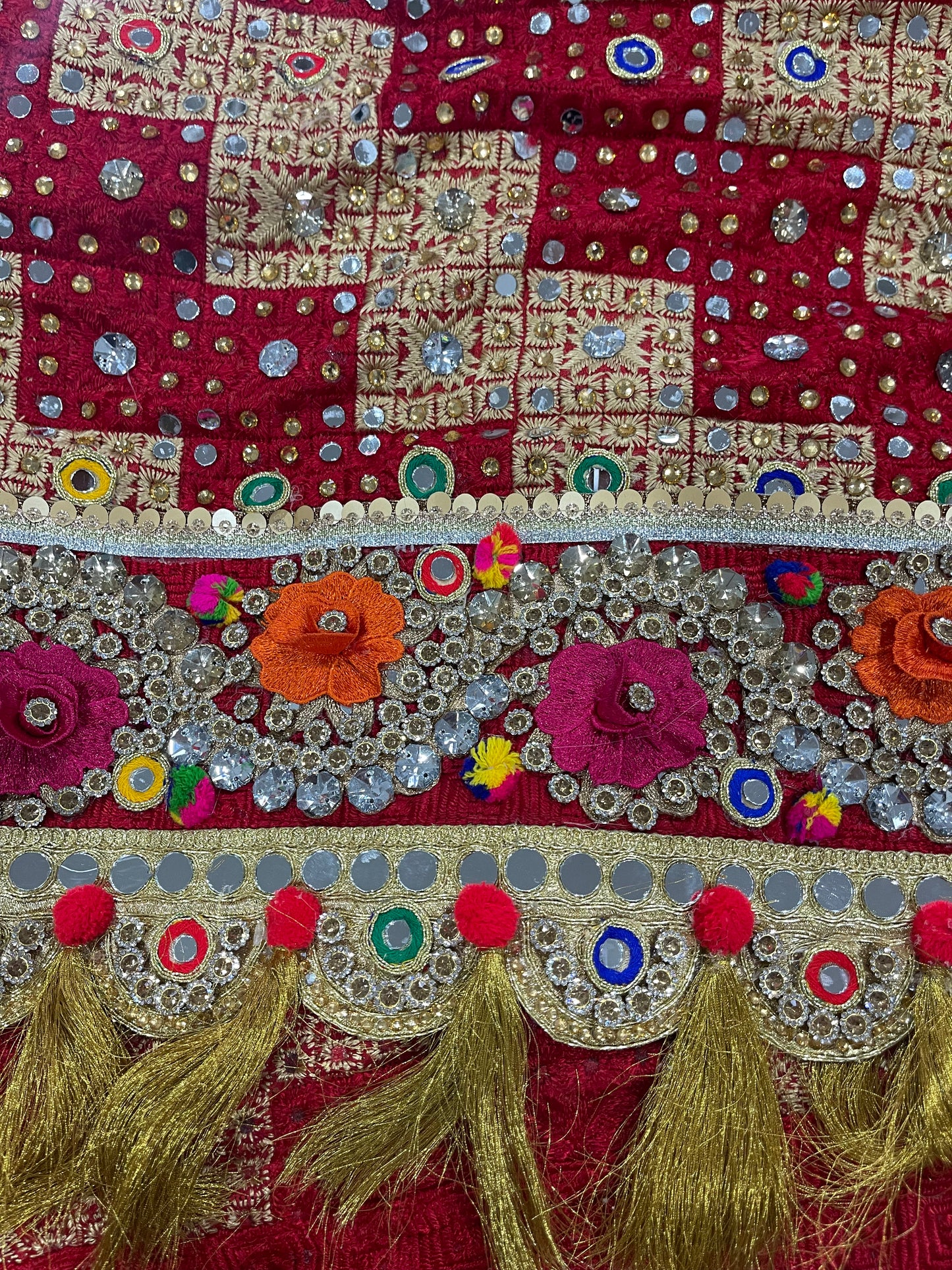 SB0981 - Bridal Phulkari