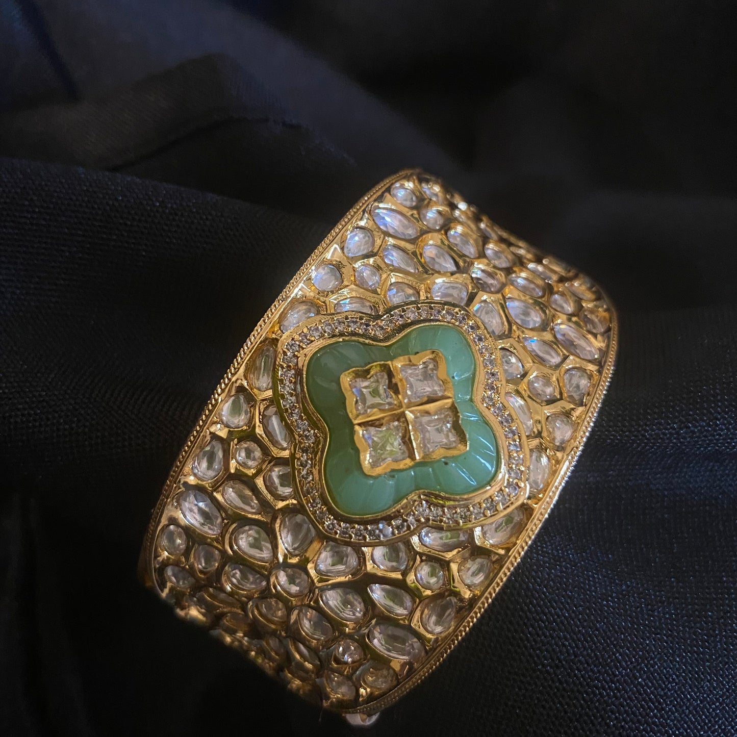 ETERNITY - Uncut Kundan Bracelet