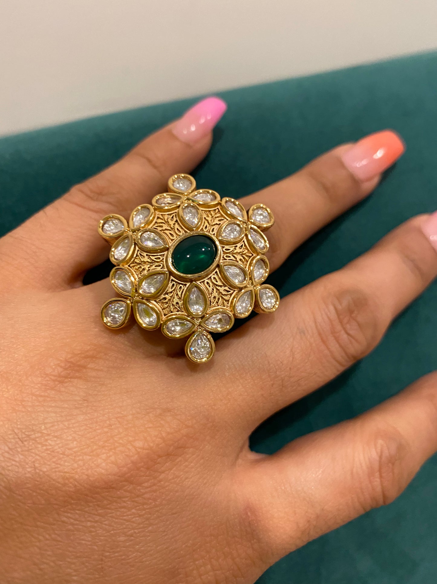 Babli - Uncut Kundan Ring