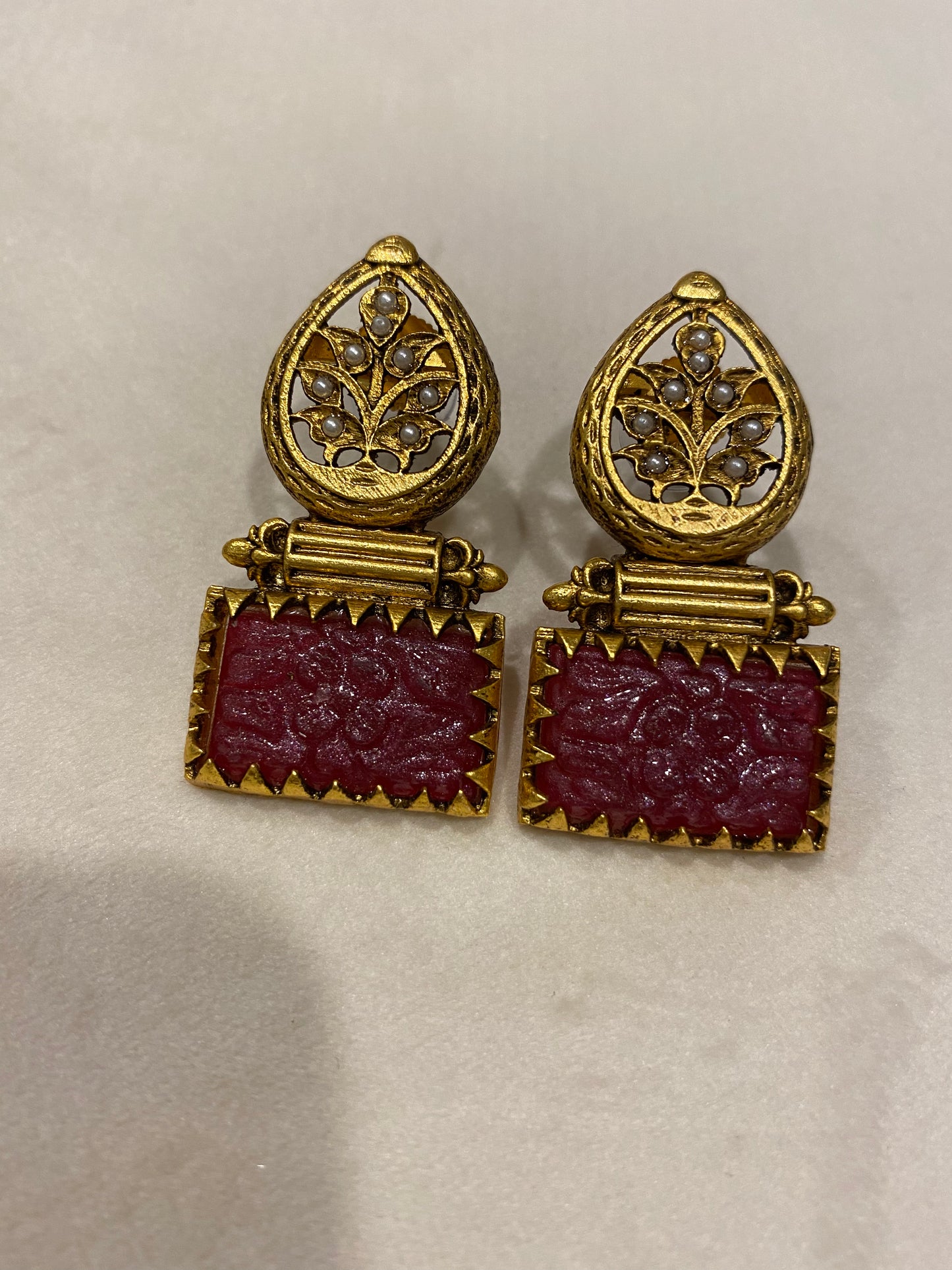 FMC1159 - Amarpali (Golden) Earrings