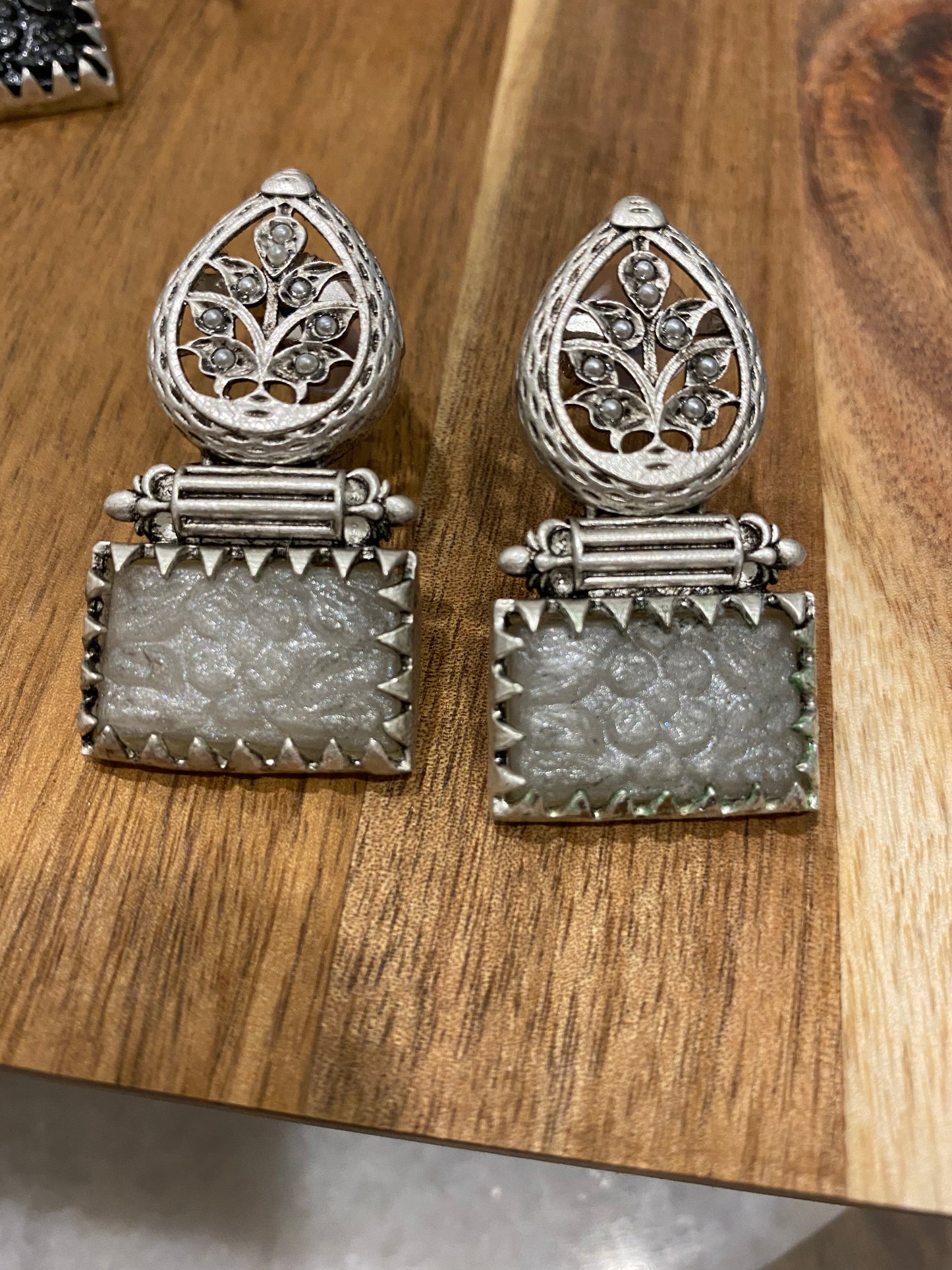 ANNO - Amarpali (Silver) Earrings